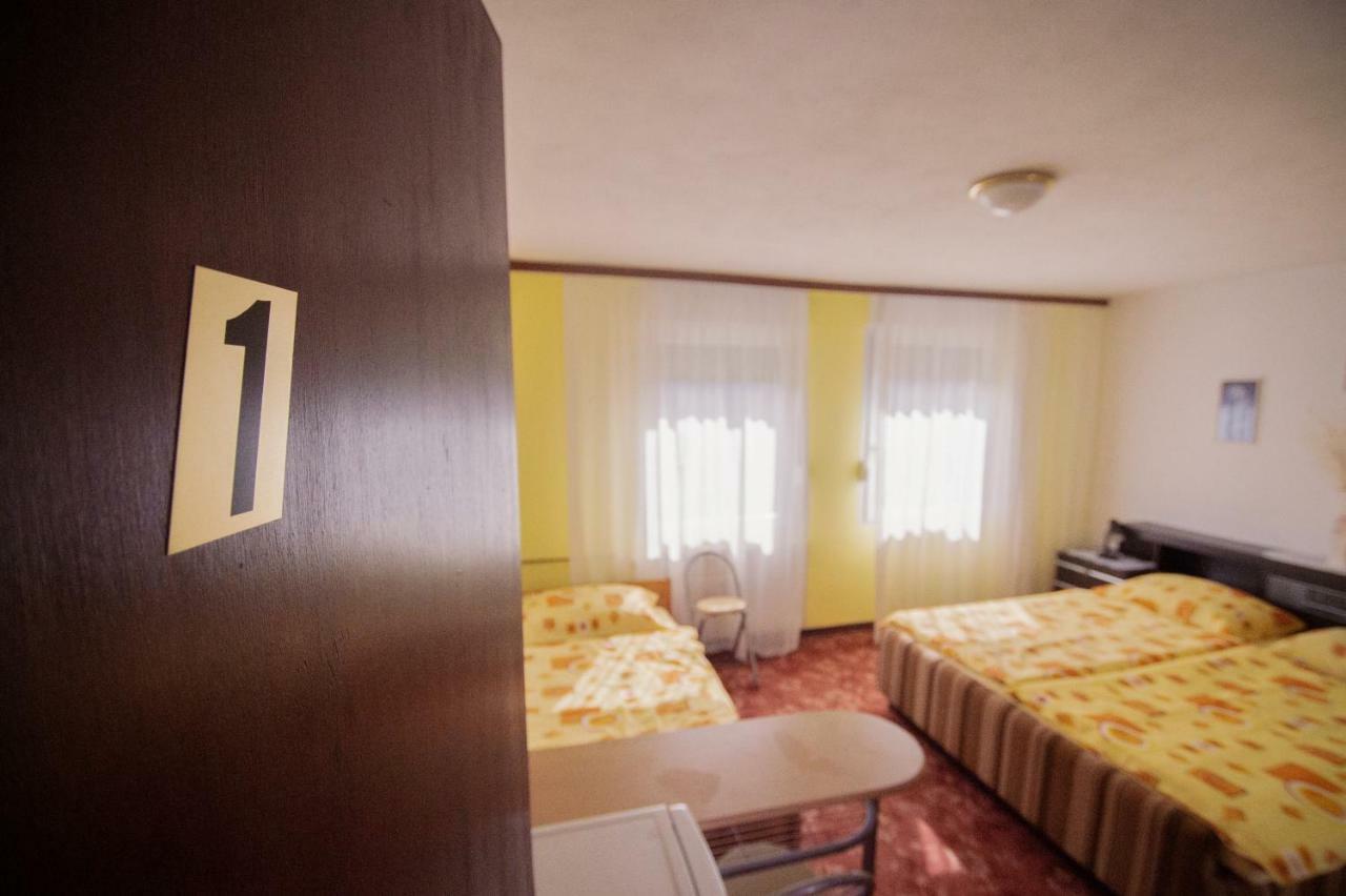 Apartmaji Berginc Кобарид Экстерьер фото